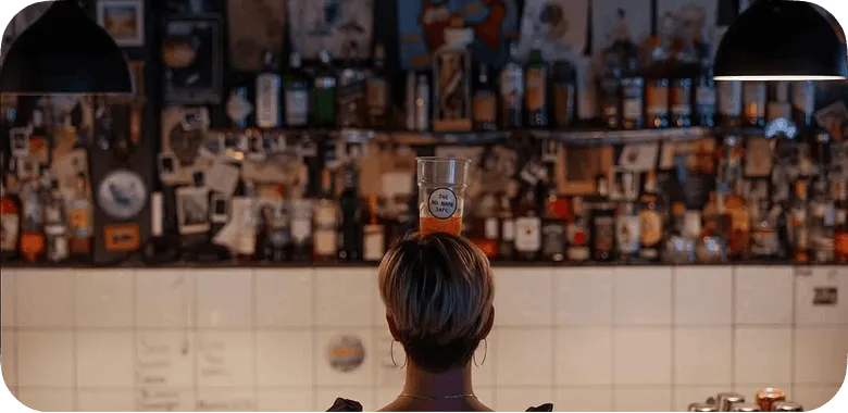 The No Name Bar